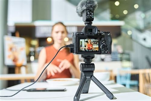 Appareil Photo Hybride Sony A7 IV NU – Image 2